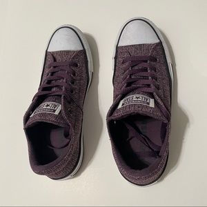 Purple Converse size 7